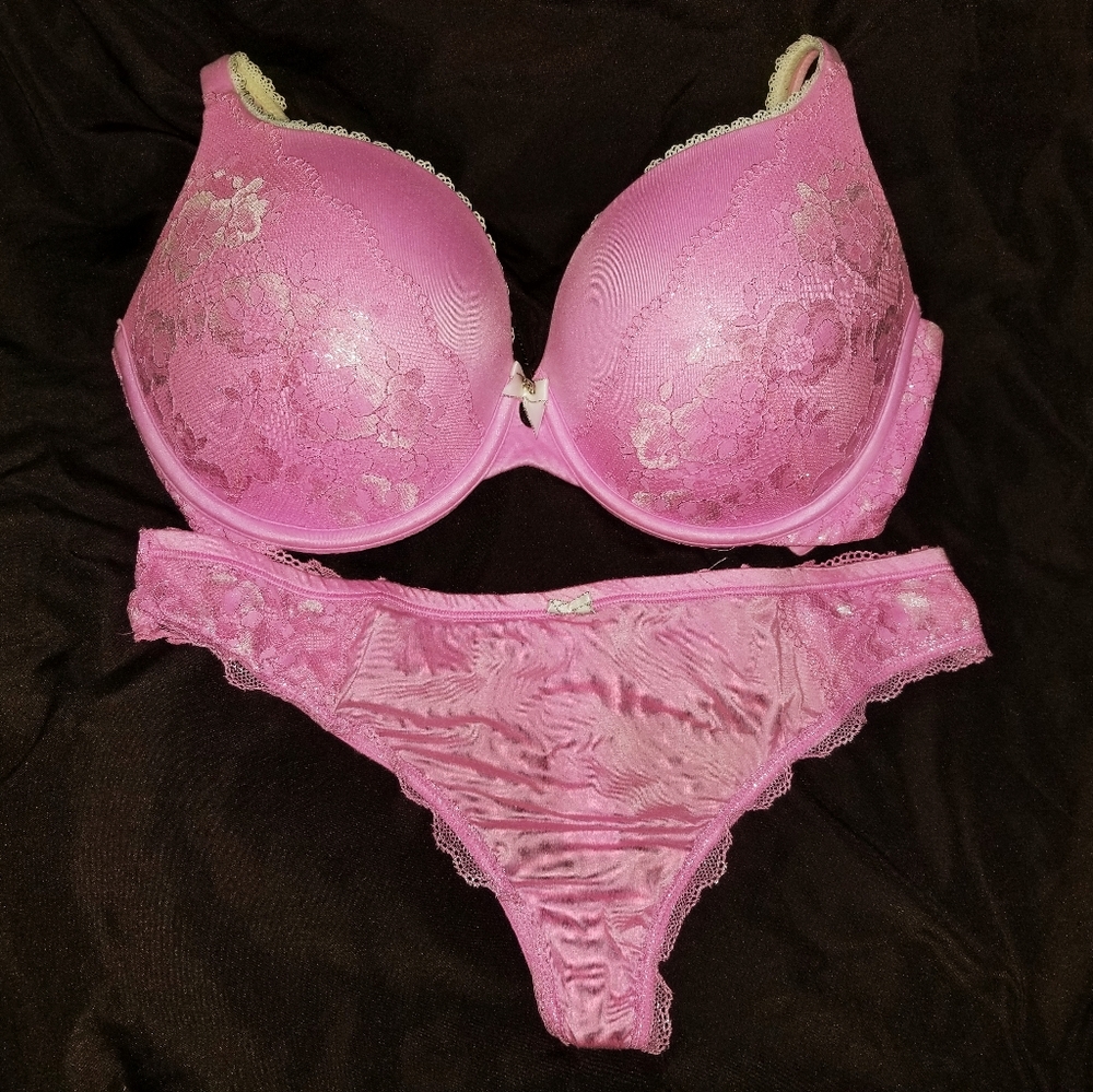 Victoria Secret Bra and Panty Set